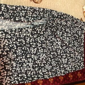 Mid length slit skirt